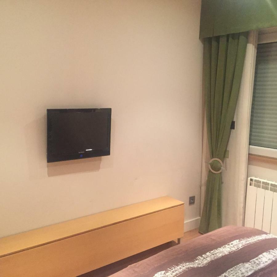 Bierzo Centro Apartment ปอนเฟร์ราดา ภายนอก รูปภาพ