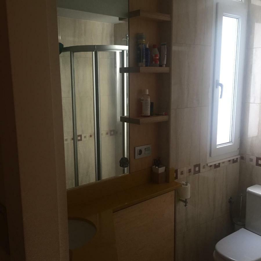 Bierzo Centro Apartment ปอนเฟร์ราดา ภายนอก รูปภาพ