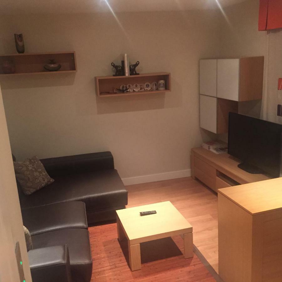 Bierzo Centro Apartment ปอนเฟร์ราดา ภายนอก รูปภาพ